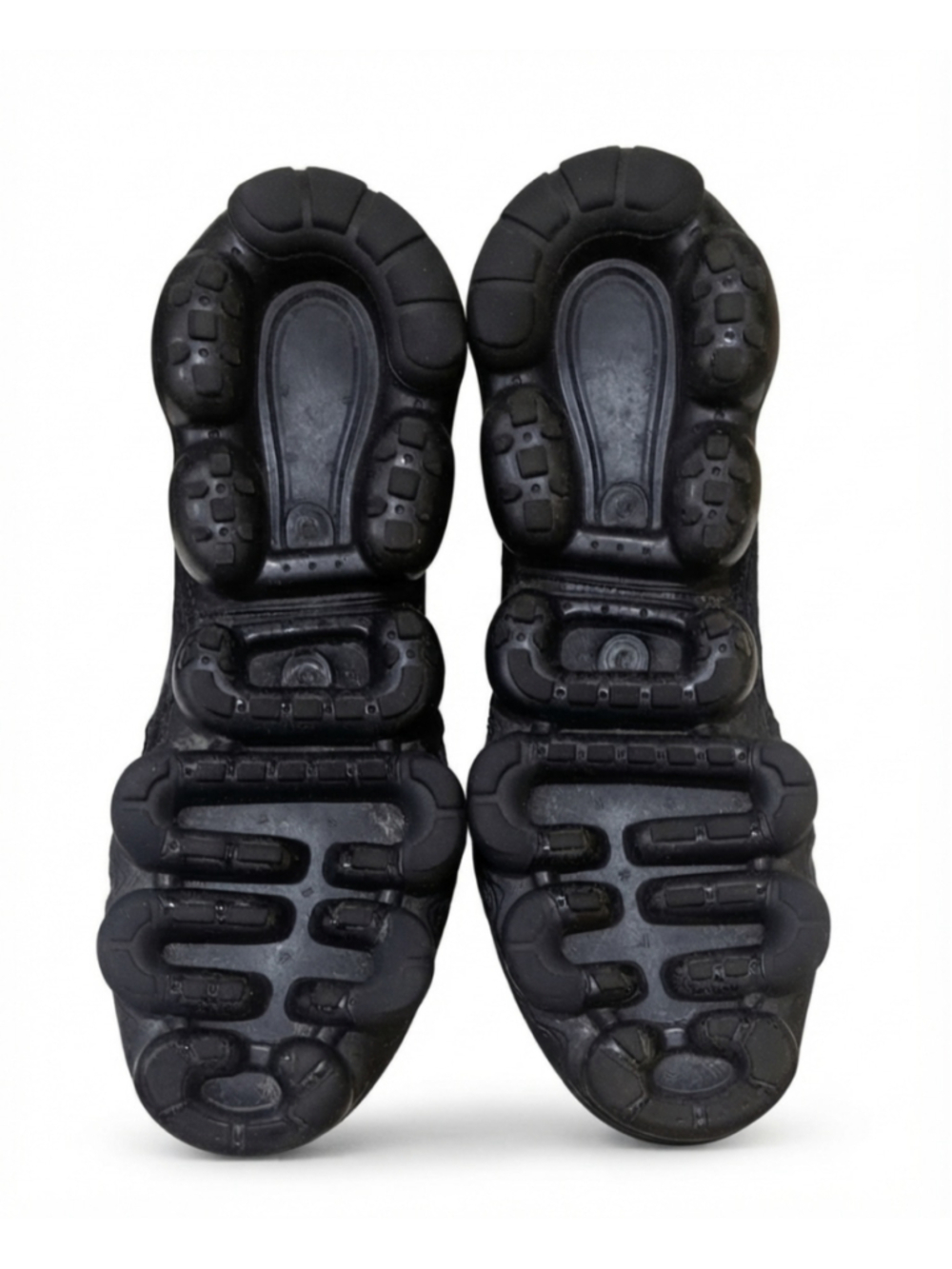 Nike Air VaporMax Flyknit 3 Sneakers: Triple
Black (Women's) -AJ6910-002 size 8 - Picture 3 of 5